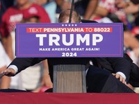 Trump Ditembak Pas Kampanye, Ini Ramalan Harga Emas-Bitcoin