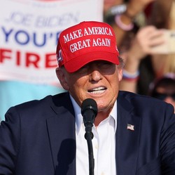 Joe Biden Bersyukur Trump Selamat dari Penembakan di Pennsylvania