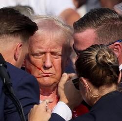 Percobaan Pembunuhan Trump: 1 Peserta Kampanye Tewas & 2 Kritis
