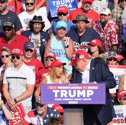 Donald Trump Ungkap Detik-Detik Nyaris Tewas Ditembak