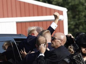 Dilaporkan Tewas, Penembak Donald Trump Diduga Sniper