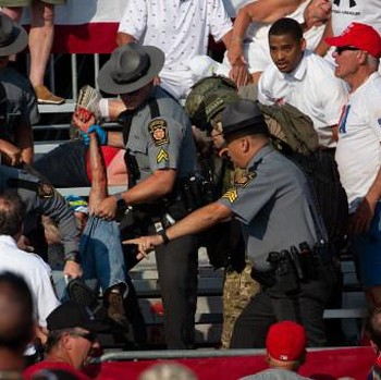 Detik-Detik Secret Service Tembak Mati Sosok Penembak Donald Trump