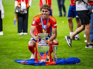 Lamine Yamal Nggak Mau Senasib Seperti Pedri