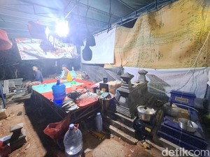 Mitos Meninggal Selasa Kliwon Bikin Warga Wonogiri Tunggui Makam Ayah 40 Hari