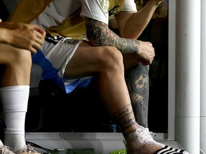 Ekspresi Messi di Bangku Cadangan: Nangis Dahulu, Semringah Kemudian