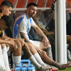 Momen Lionel Messi Cedera & Menangis di Final Copa America vs Kolombia