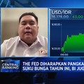 Rupiah 'Terjebak' di Level Rp16.000/USD, Pengusaha Sulit Ekspansi?