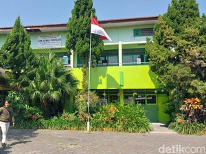 Sederet Sekolah Negeri di Jatim yang Kekurangan hingga Tak Dapat Siswa