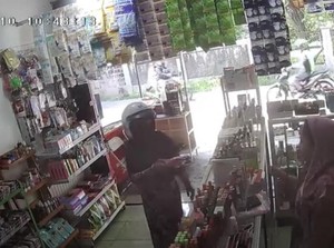 Pemilik Warung di Depok Nyaris Kena Tipu, Pembeli Bayar Pakai Duit Palsu