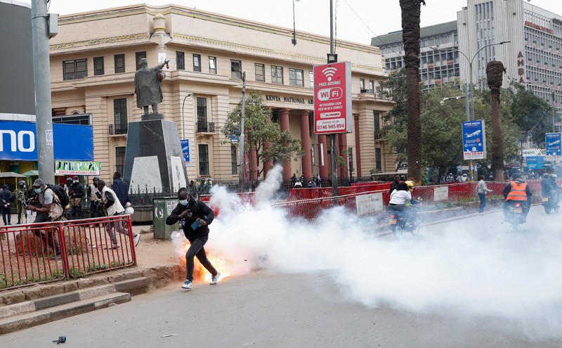 Demonstrasi menuntut Presiden Kenya William Ruto mundur berlangsung ricuh. (REUTERS/Thomas Mukoya)