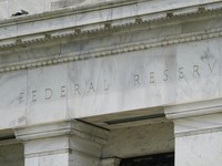 BI Prediksi Suku Bunga The Fed Turun November!
