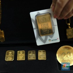 Harga Emas Antam Hari Ini Stabil di Rp 1,45 Juta