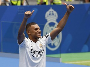 Antara Madrid, Mimpi Mbappe, dan Bahasa Spanyol