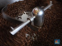 Kabar Buruk Buat Peminum Kopi, Harga Kian Mahal!