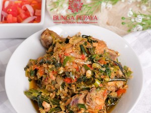 Pedas Meresap Ayam Kampung Rica-rica di Lumajang