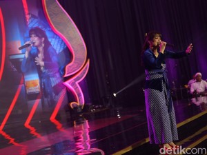Kala Tiara Effendy dan Ega Robot Goyang detikJabar Awards 2024