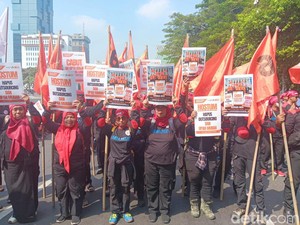 Tolak UU Ciptaker, Buruh Minta Pemerintah Prabowo Keluarkan Aturan Ini