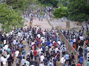 Bertambah, Korban Tewas Akibat Demonstrasi Ricuh di Bangladesh 105 Orang