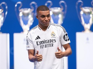Sederet Kemiripan Perkenalan Mbappe dan Ronaldo di Madrid