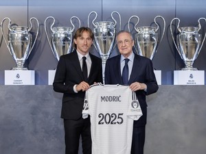 Luka Modric Resmi Bertahan di Real Madrid Sampai 2025