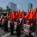 Efek Aksi Demo Buruh Hari Ini, Jalan Rute Ini Mulai Ditutup