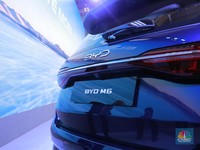 Hyundai Ioniq Makin Tak Laku, BYD M6 Jadi Raja Mobil Listrik RI
