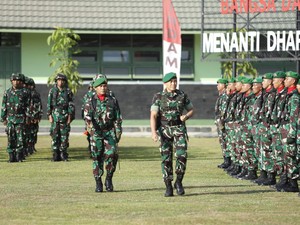 Pangdam VI/Mulawarman Buka Latihan Dasar Militer Komcad di Banjarbaru