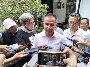 Bey Bakal Laporkan Kasus Katrol Nilai Rapor Siswa di Depok ke Kemendikbud