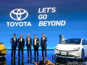 SPK Toyota di GIIAS 2024 Tembus 4.245 Unit, Ini Model Terlaris