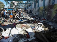 Penampakan Sekolah PBB di Gaza Luluh Lantak Dibombardir Israel