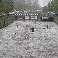 Potret Korsel Banjir, Dihantam Hujan Deras Ga Kelar-Kelar