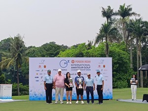 Dua Pegolf Lokal Juara Turnamen Amatir di Pondok Indah
