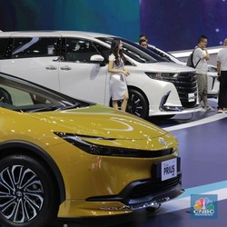 Kredit Bermasalah Multifinance Merangkak Naik