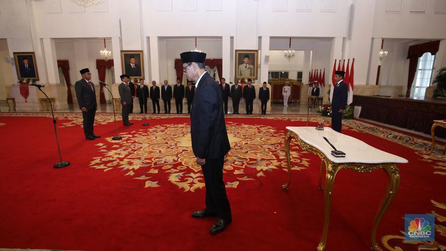 Suasana pelantikan Menteri di Istana Presiden, Jakarta, Kamis (18/7/2024). (CNBC Indonesia/Tri Susilo)