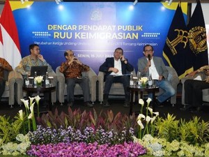 Ditjen Imigrasi Gelar Dengar Pendapat Publik soal Revisi RUU Keimigrasian