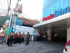 Aset Gedung Bank Panin di Kota Kediri Dilakukan Sita Eksekusi