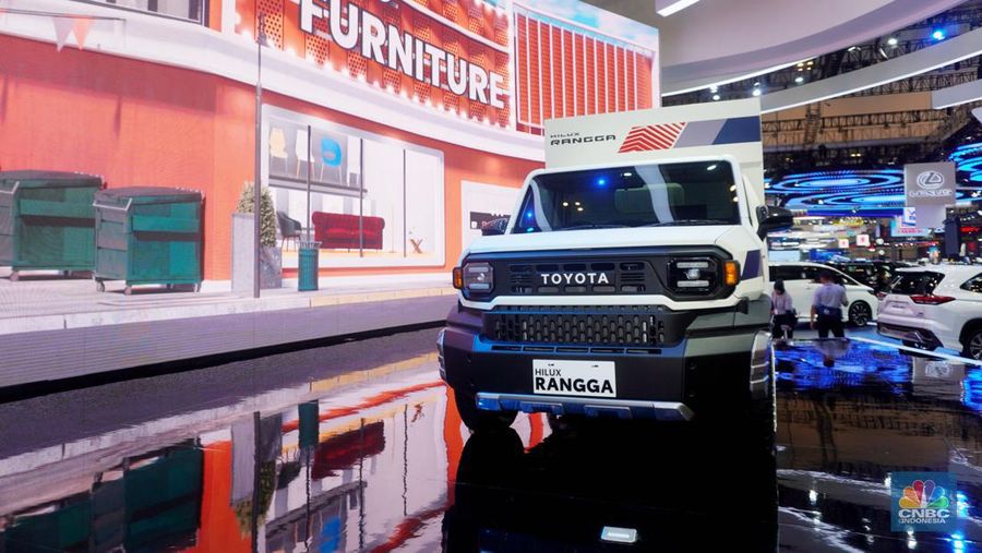 Hilux Rangga. (CNBC Indonesia/Ferry Sandi) Hilux Rangga. (CNBC Indonesia/Ferry Sandi)