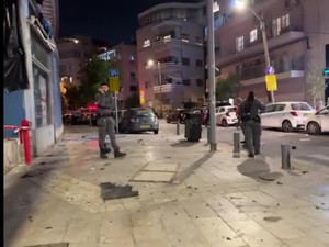 Serangan Drone Picu Ledakan di Tel Aviv, Houthi Klaim Tanggung Jawab