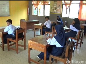 Curhat Kepsek di Parepare Cuma Dapat 7 Siswa Baru-Bangunan Dibiarkan Rusak