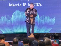 Airlangga Sebut Perpanjangan Restrukturisasi KUR Diserahkan ke Bank
