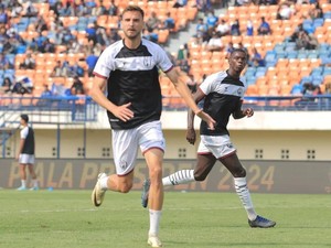Debut Nermin Haljeta di PSM: Main 42 Menit, Langsung Cetak Gol Bunuh Diri
