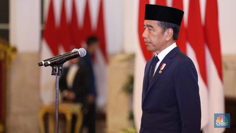 Presiden Joko Widodo (Jokowi) saat pelantikan Wakil Menteri di Istana Presiden, Jakarta, Kamis (18/7/2024). (CNBC Indonesia/Tri Susilo)