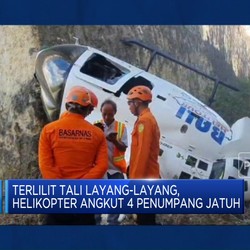 Video: Terlilit Tali Layang-Layang, Helikopter Jatuh di Bali