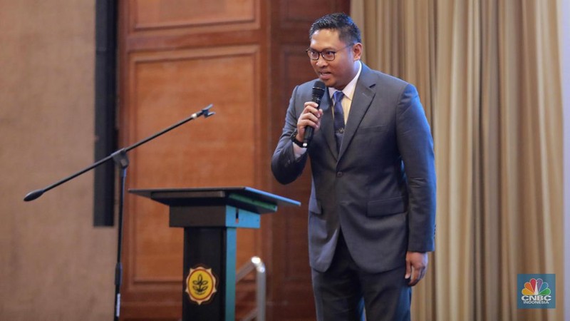 Wakil Menteri Pertanian RI Sudaryono saat serah terima jabatan di Gedung A Kementerian Pertanian, Jakarta, Jumat (19/7/2024). (CNBC Indonesia/Muhammad Sabki)