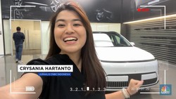 Intip Pabrik EV Canggih! Baterainya Buatan Lokal