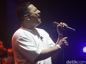 Deretan Lagu Beken Ini Ternyata Punya Nilai Religi