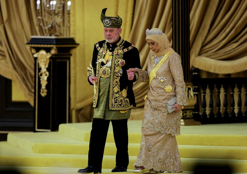 Raja Sultan Ibrahim resmi menjadi raja ke-17 Malaysia dan akan menjabat selama lima tahun. (REUTERS/Hasnoor Hussain/Pool) Raja Sultan Ibrahim resmi menjadi raja ke-17 Malaysia dan akan menjabat selama lima tahun. (REUTERS/Hasnoor Hussain/Pool)