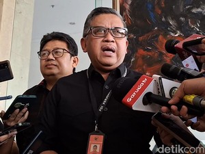 BG dan Hendi Didepak Kabinet, Hasto Singgung Komunikasi Prabowo dan Mega