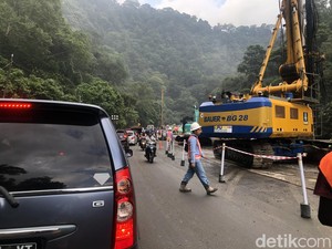 Uji Coba Hari Terakhir, Jalur Lembah Anai Terpantau Padat Kendaraan