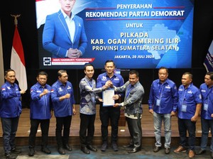 AHY Beri Rekomendasi pada Muchendi-Supriyanto untuk Pilkada OKI